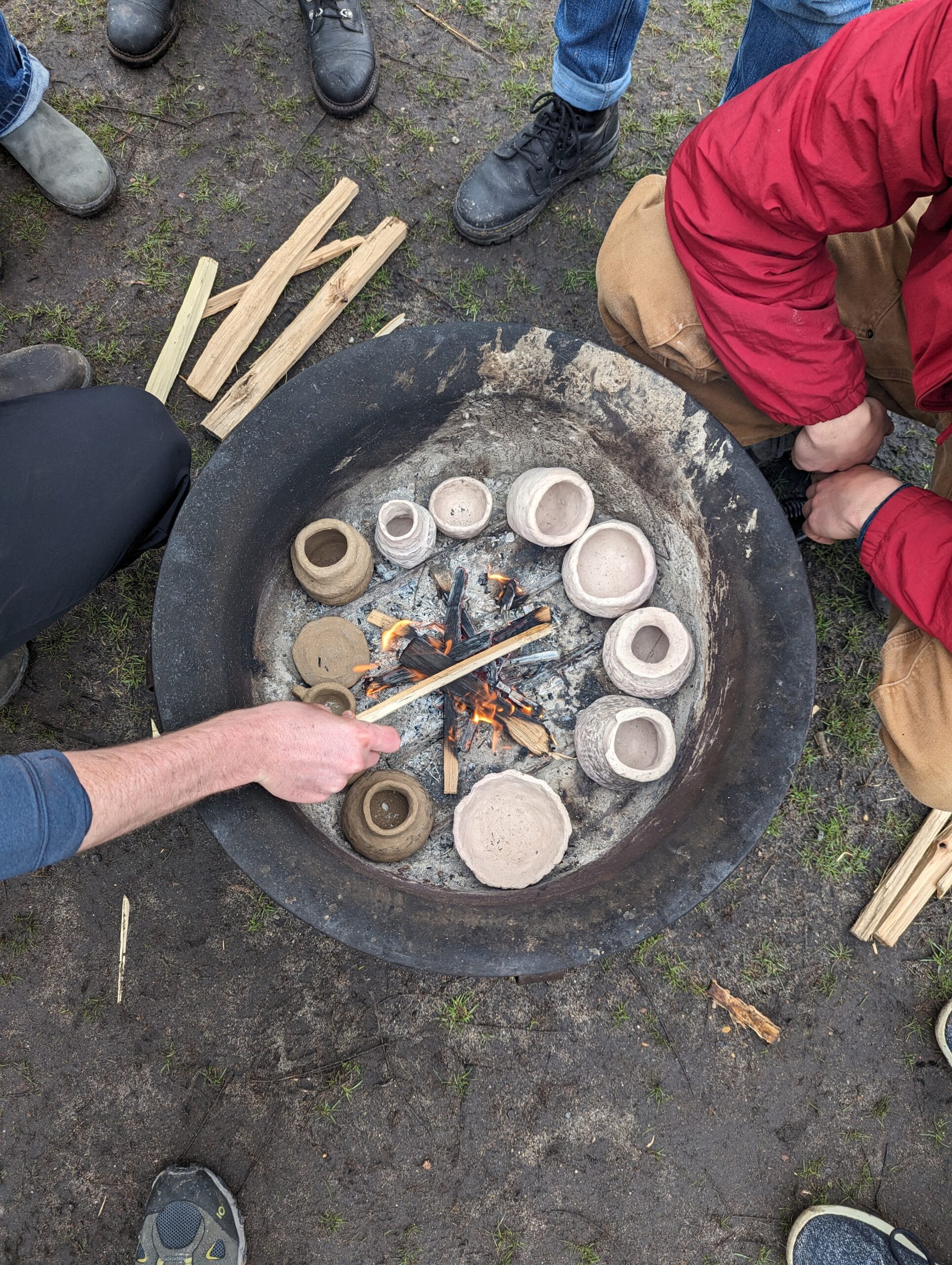 Warming pots